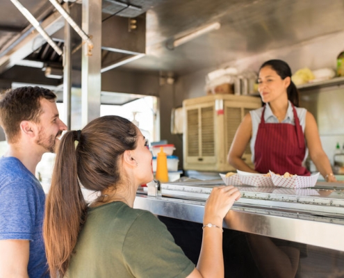 שיווק סלטים לדוכני מזון ומשאיות אוכל